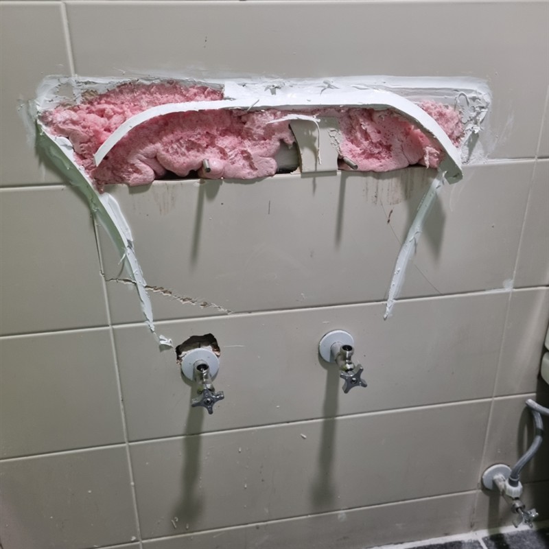 대전 용문동 모텔 세면대 작업 중
